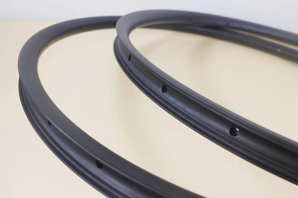 Excellent 29er MTB XC 30mm asymmetric carbon rims 25mm inner clincher tubeless UD matte glossy 24H 28H 32H 29in mountain bike wheels 2 Excellent 29er MTB XC 30mm asymmetric carbon rims 25mm inner clincher tubeless UD matte glossy 24H 28H 32H 29in mountain bike wheels 2