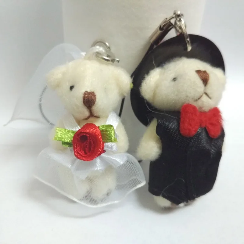 bride and groom teddy bears