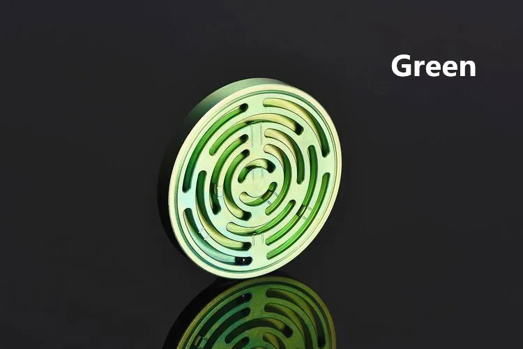 Green Титановый сплав лабиринт гироскоп 2 в 1 взрослый снятие стресса игрушка EDC комбинация лабиринт кончик пальца гироскоп мульти инструменты - Цвет: Green