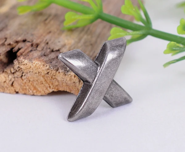 

30X Retro Silver Biker X Shape Rapid Rivets Spike Studs For Leathercraft 15*14mm