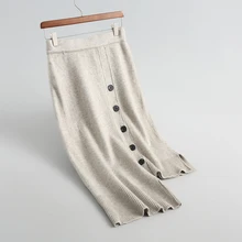Осенняя Женская юбка Повседневная однотонная декоративная Трикотажная асимметричная юбка с пуговицами