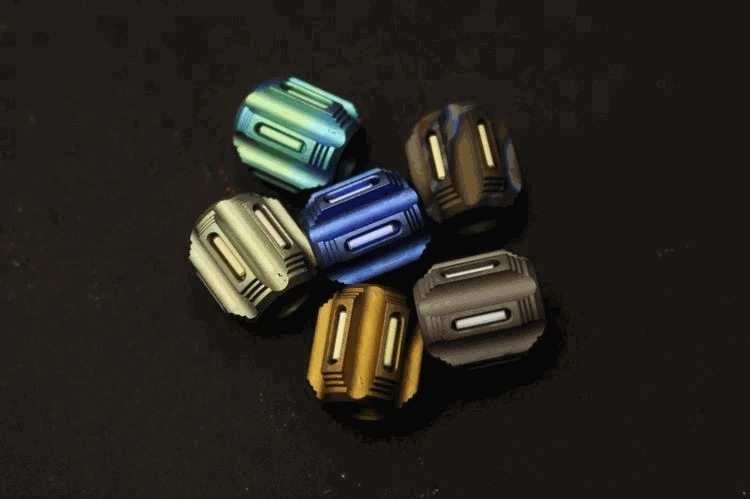 Liga de Titânio Paracord ao ar Peças Lote Faca Contas um Pingente Livre Faça Você Mesmo Decorações Acampamento Engrenagem Ferramentas Edc 2 - 1 High Quality Esporte e Lazer