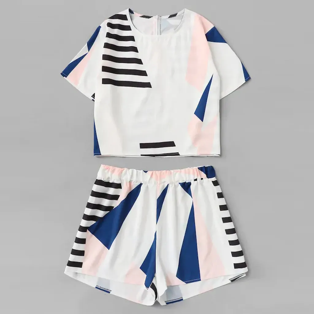 

Round Neck Short Sleeve Women Two Piece Set Elastic Waist Short Pants Women Suits Summer Style Women Set
