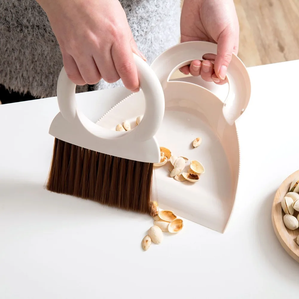 

Mini Desktop Plastic Sweep Cleaning Keyboard Brush Computer Brush Kitchen Cleaning Dustpan Set Brushes Small Broom Set
