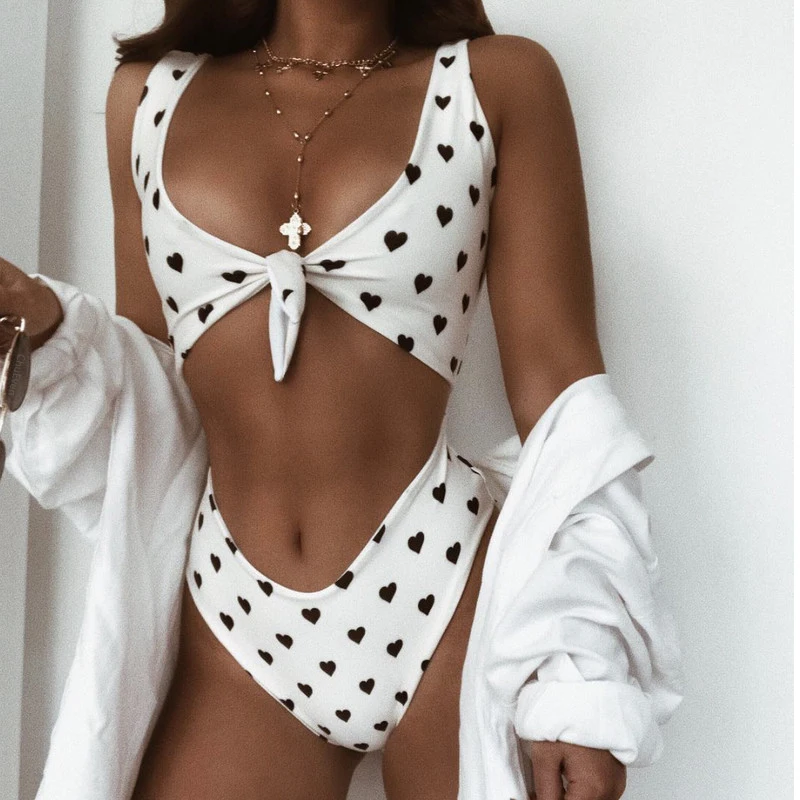 

2019 Front Tie One Piece Hollow Out Micro Swimming Suit Cute Heart Dot Female Monokini Retro May Bodysuit Push Up Bathing Suit