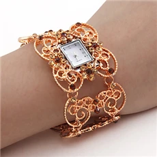 Женские наручные часы с бриллиантовым браслетом, модный дизайн, аналоговые кварцевые часы, женские часы из серебряного сплава(серебро