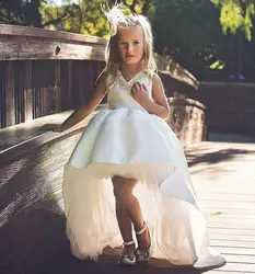 Белый/цвета слоновой кости длинный хвост платье с цветочным узором для девочек Блестящие Кристаллы Стразы малышей нарядная верхняя одежда
