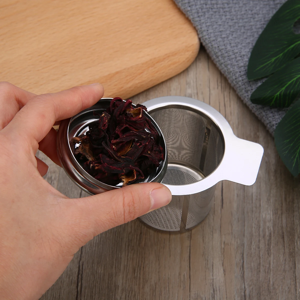 Reusable Stainless Steel Tea Mesh Infuser Metal Cup Strainer Loose Leaf Filter With Lid Drinkware Kitchen Accessories