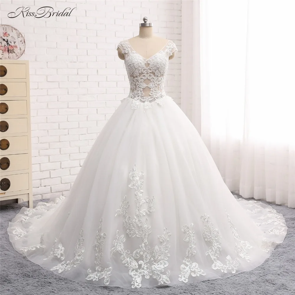Vestido de novia de encaje Clo – Grace Loves Lace US, image size:1000x1000
