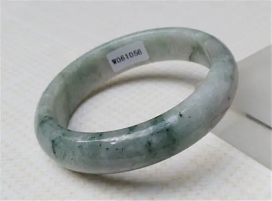 

NEW 100% NATURAL JADEITE JEWELRY GRADE BEAUTIFUL GREEN JADE BRACELET 58MM a 5.19