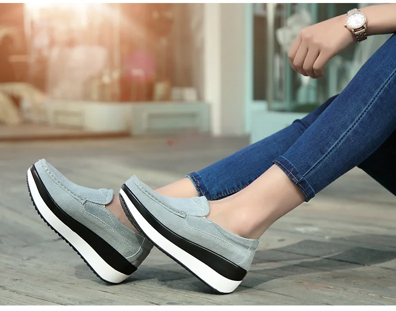 TIMETANG Slimming Swing Women Shake Shoes New Design Fashion Shallow Flat Platform Women Casual Shoes Walking Women Flat Shoes