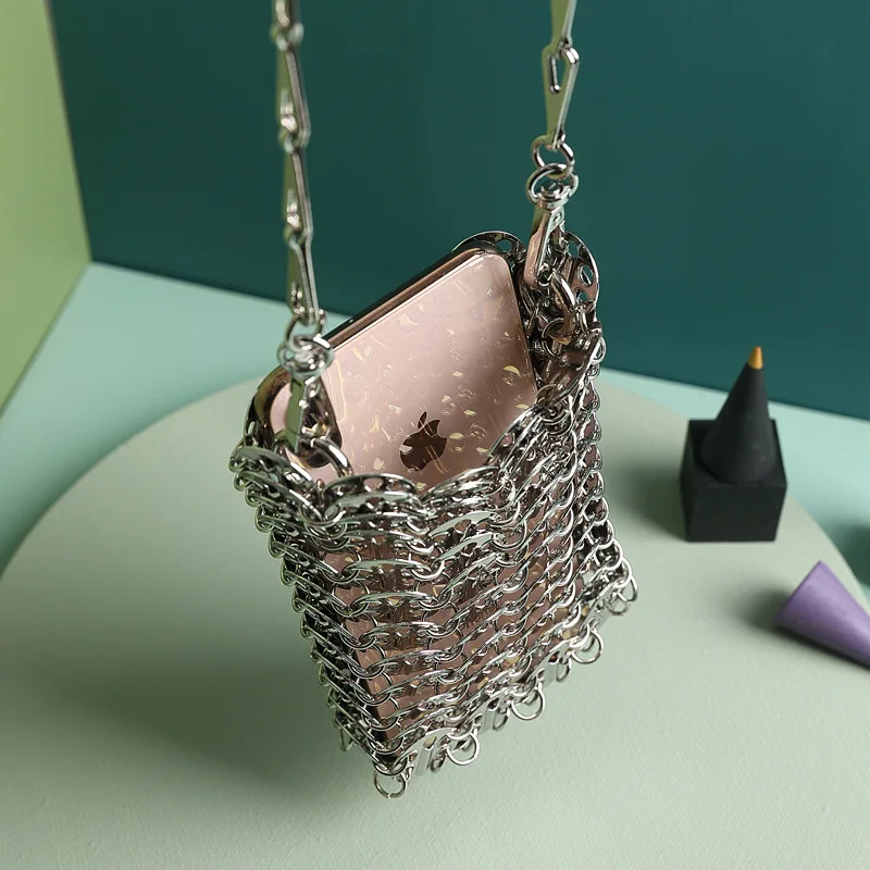 Luxury Designer Women Bags Pure Metal Sequins Chain Woven Bag Hollow Evening Bags Clutch Female Travel Holiday Shoulder Bag