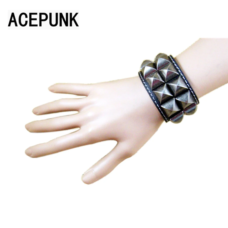 Fashion Cool Rivet Leather Bracelet Men Metal Spike Bracelet Wristband