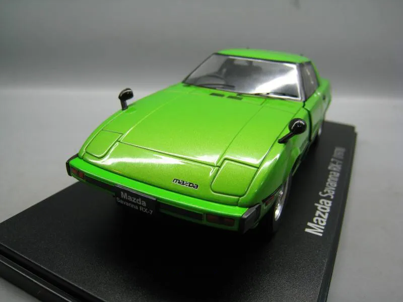 IXO 1/24 масштабная модель автомобиля игрушки 1978 MAZDA SAVANNA RX-7 литая под давлением Металлическая Модель автомобиля игрушки для коллекции, подарка, детей, украшения