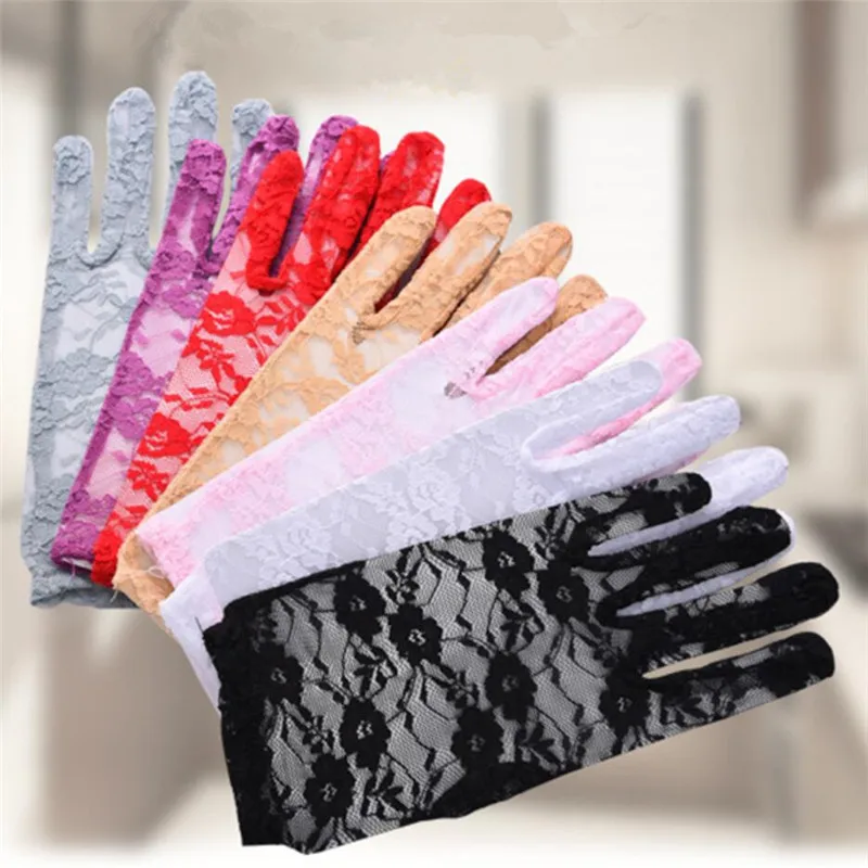 

1 Pair Elegant Sun Protection 2019 Lady Hollow-Out Lace Gloves Delicate Jacquard Floral Lace Gloves Gothic
