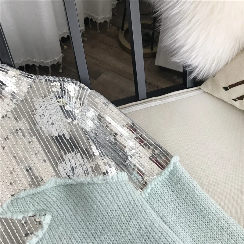 9166623498_1722690051