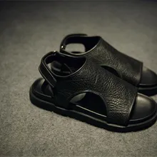 Европейские Летние кожаные сандалии; модные мужские кожаные сандалии в римском стиле с пряжкой и ремешком; мужские шлепанцы на толстой подошве