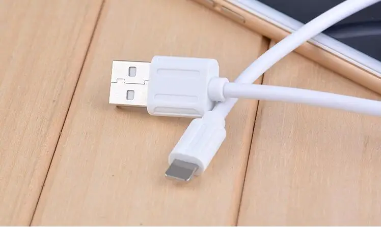 Короткий USB Data Кабель для подзарядки для iphone XS XR X 8, 7, 6, 6 S 5S 5 Plus Lightning iPad Mini зарядный шнур Мощность банк 0,3 м