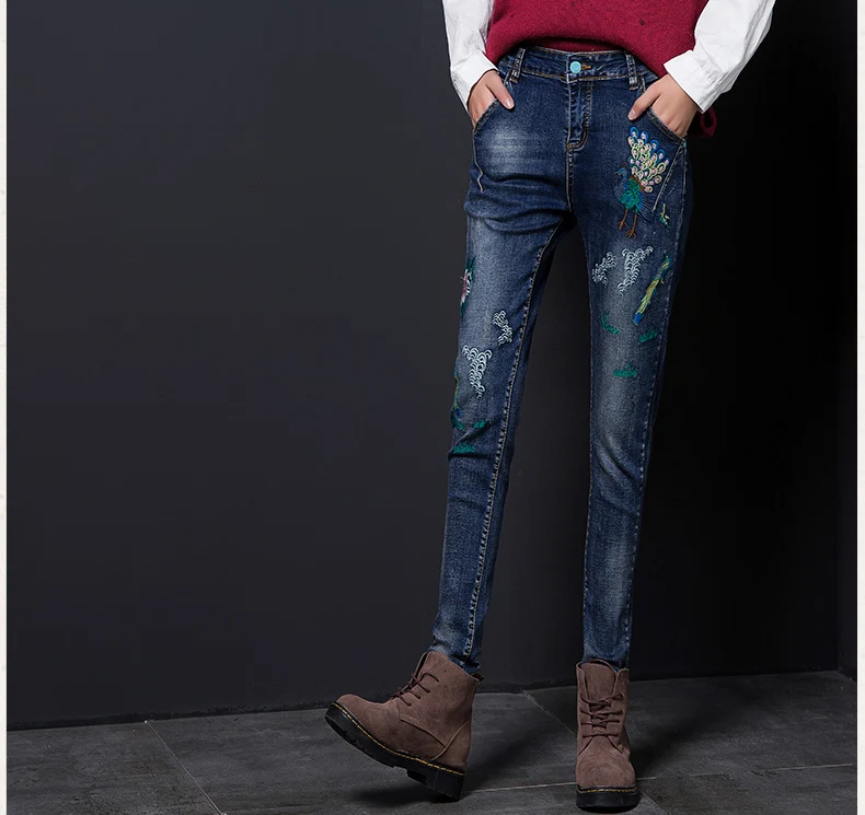 Новые осенние и зимние Вышивка Феникс был тонкий женский штаны-шаровары джинсы брюки свободная талия Облегающие штаны прилив