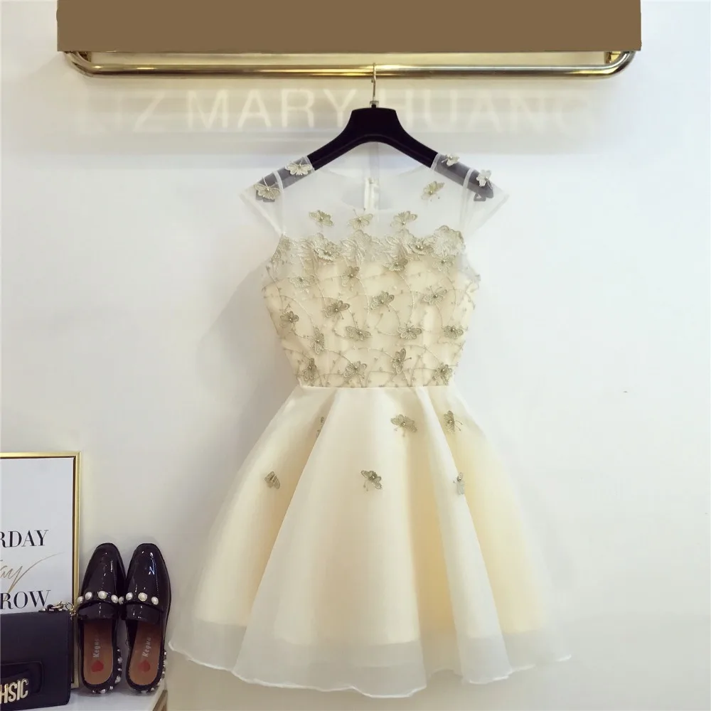 

2019 Luxury Style Women Summer Butterfly Beading Beautiful A line Dress Female Party Dresses Vestido A1047
