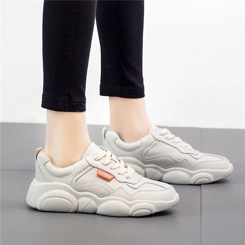 

PADEGAO White Women's Sneaker 2019 Fashion Spring Brand Bear Outsole Comfortable Women Sneakers Casual Woman Shoes Footwear