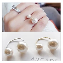 2018 Elegante Pérola Moda Anel para mulheres anéis de Casamento Da Noiva Assimetria Pérola Anel Aberto das mulheres Presente Da Menina Jóias Atacado(China)