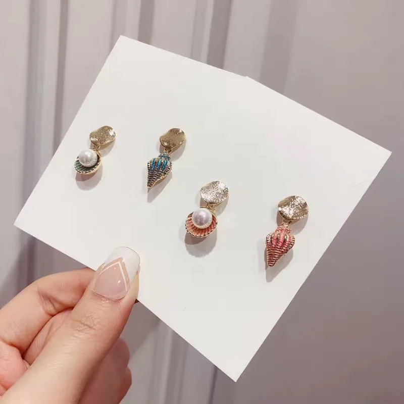 

Dominated new 2019 joker Women elegant temperament delicate pearl shells Drop earrings fashion personality