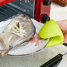 2 шт. силиконовые Нескользящие Теплоизоляция перчатки митенки Микроволновая Печь анти-горячий перчатки для рук Клип держатель Кухня аксессуары