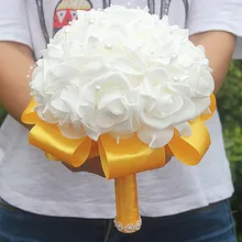 Цена по прейскуранту завода дешевые PE розы с жемчугом для свадьбы цветок шелковая лента невесты букет ручной работы Цветы на продажу W2017P-1