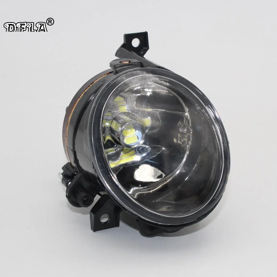 

Right Side Car LED Light For VW Polo Vento Sedan Saloon 2011 2012 2013 2014 2015 2016 Car-Styling Front LED Fog Light Fog Lamp