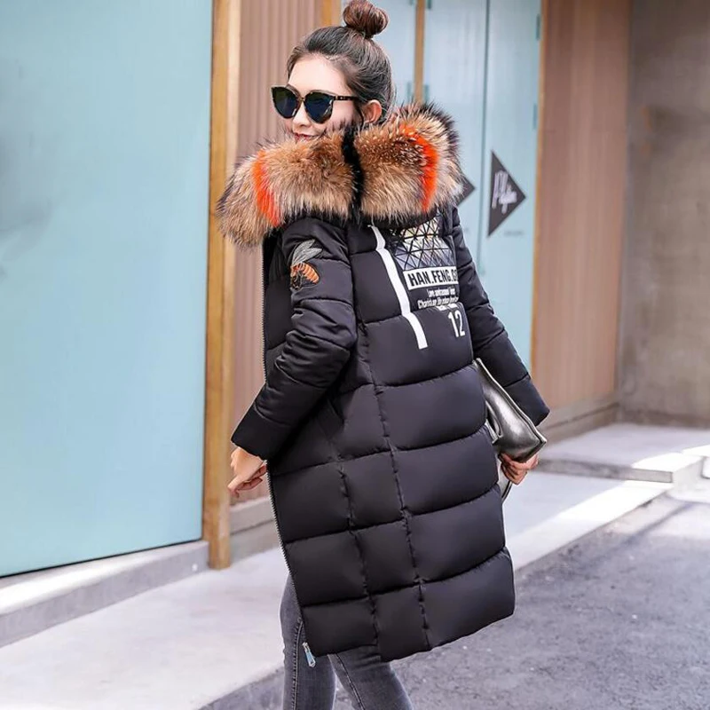 Fourrure Coton 2018 Beige rouge Capuchon noir Hiver caramel Col Long Taille Plus Outwear D'hiver Nouveaux Chaud Parkas Veste De Femmes jaune Épaisseur La Grand À Colour Manteau qqrw8fgE
