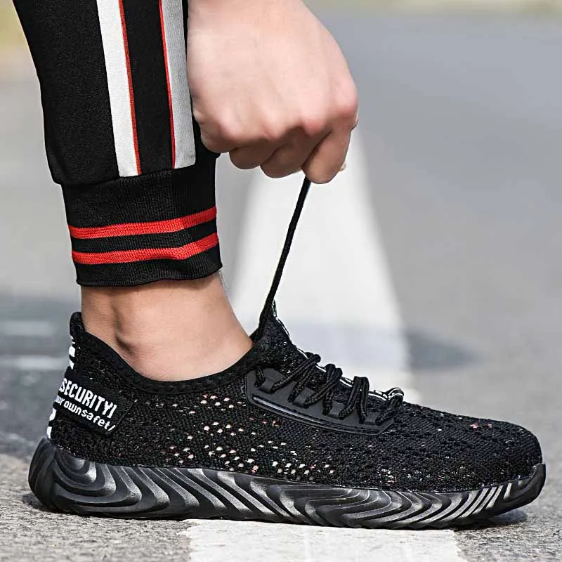 2019New  breathable safety shoes men's Lightweight summer anti-smashing piercing work sandals Single mesh sneakers 36-46