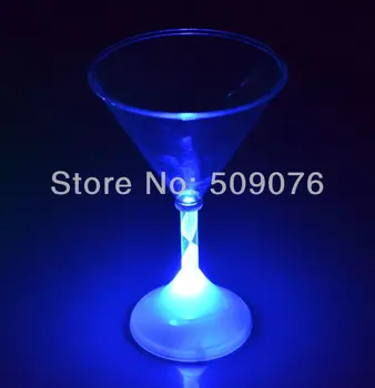 

Free shipping 24pcs/lot LED Light Up BLINKING MARTINI COCKTAIL GLASS Color Flashing Tiki Bar Party Drink