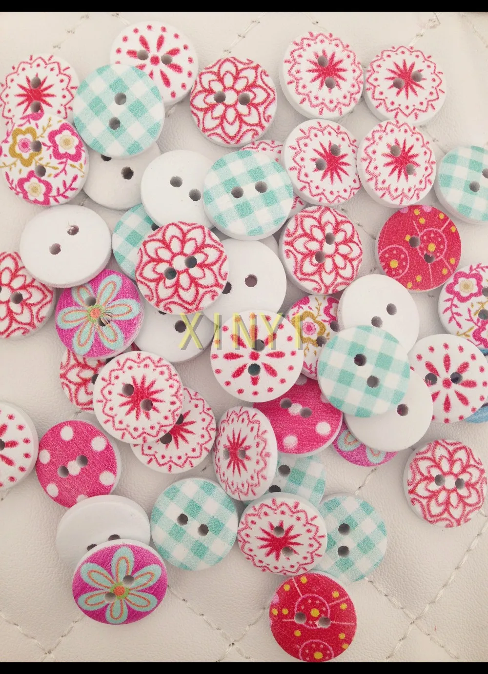 

200pcs 15mm Mixed Multicolor flowwrs small polka dot rustic plaid chromatic stripe pattern handmade accessories wooden bead
