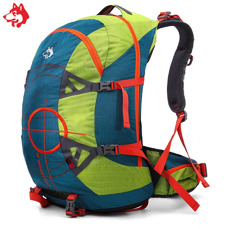 Джунгли король 2017 открытый альпинизм сумка рюкзак мужчины и женщины сумка рюкзак супер емкость дорожная сумка оптовая продажа 50л