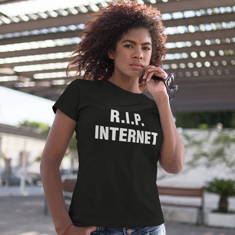 WT001804565 RIP INTERNET 00