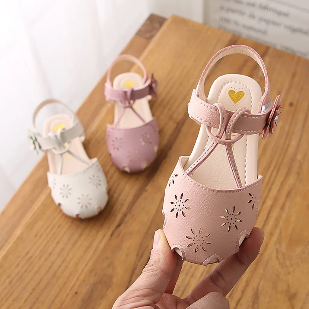 

Lady 2019 Summer children sandals leather Children Infant Kids Baby Girls Cute Pearl Hollow Flower Princess Sandals Sandalias