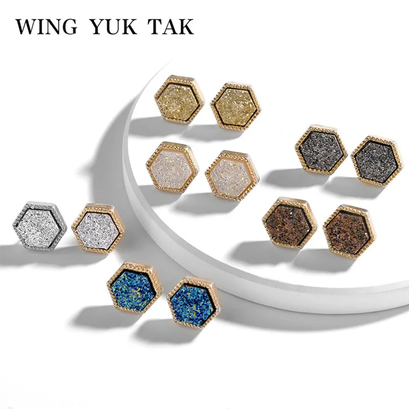 

wing yuk tak 2018 New Simple Geometric Stud Earrings for Unisex Trendy Multicolor Beautiful Earrings Acrylic Jewelry Wholesale