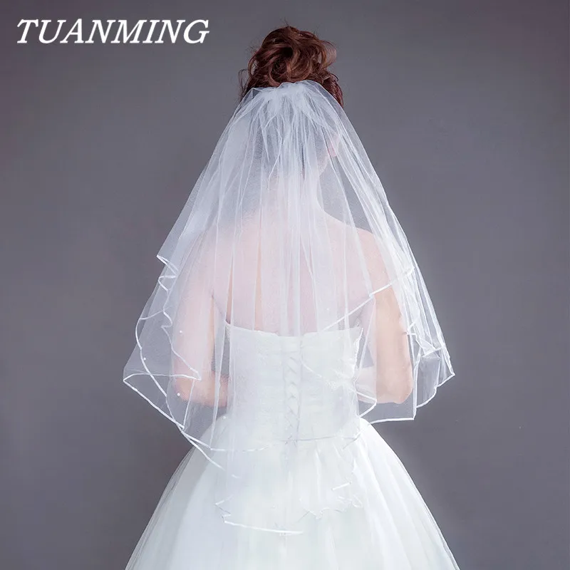 

Wedding Veils With Comb Pearl Beads Two Layer Bridal Veil Wedding Accessories Ribbon Edge White Wedding Head Veils Velo