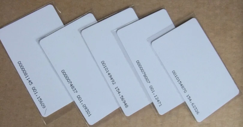 id card-3_.jpg