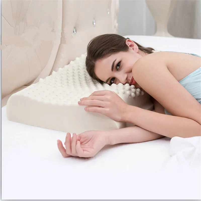 Pillows For Side Sleepers - The Essentials To Know