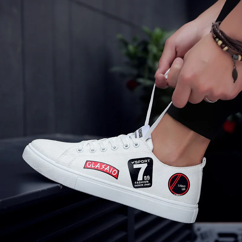

Low-top Canvas Shoes Summer New Style Breathable Men's Korean Version of Personalized Sneakers
