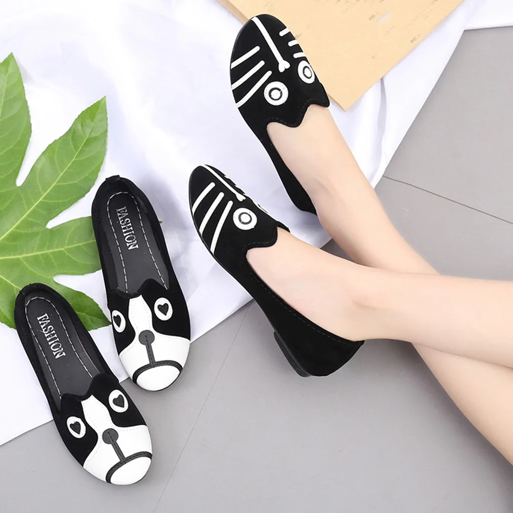 

Korean women's flat shoes sweet cute cartoon women's shoes round head shallow mouth flat heel cats and dogs fashion shoes A30