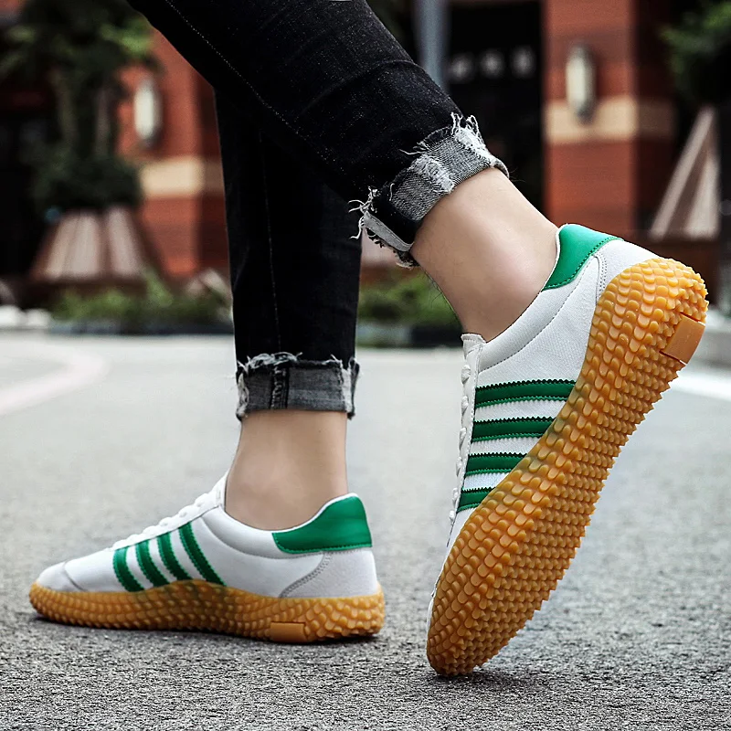 

2019 Summer Quality High End Men Golf Shoes Male Waterproof Head Layer Cowhide Rotating Nail Shoes Activities Daily Sports Shoes