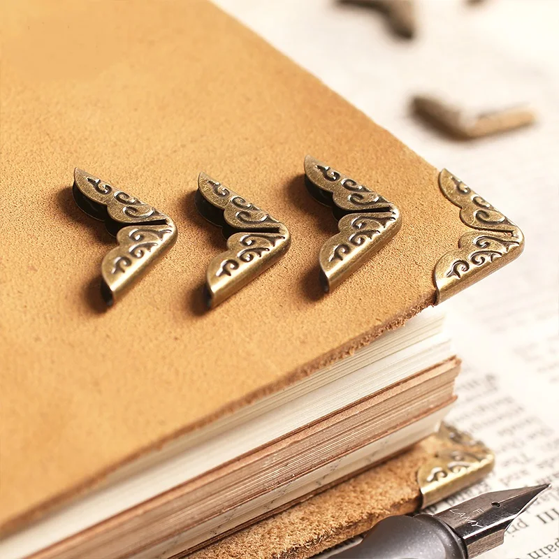 

20pcs/lot Book Metal Corner Bronze Tone 15*15mm Album Notebook Diary Planner Corner Protectors