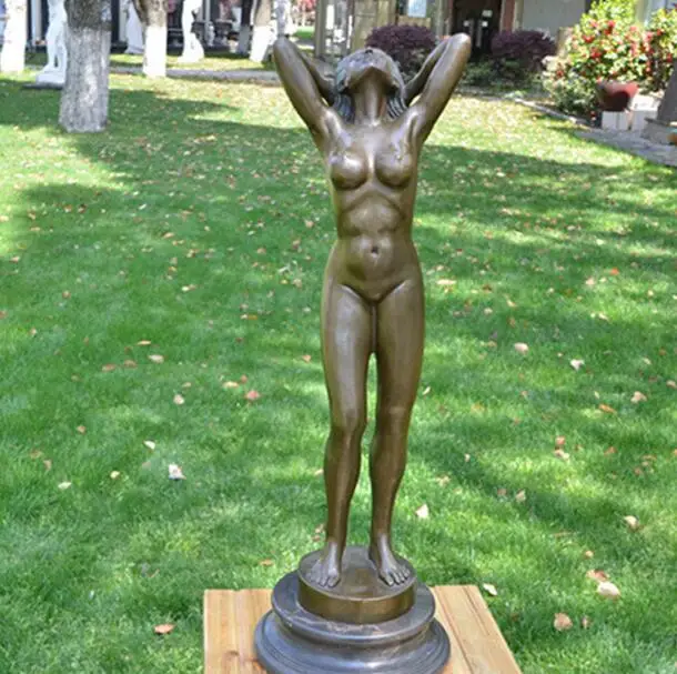 Скульптура в стиле арт деко разбудит голая бронзовая статуя|statue bronze|statue sculpturestatue