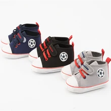 Детские, футбол парусиновая обувь; Модная одежда для мальчиков для маленьких девочек мягкая обувь для малышей Повседневное детка в возрасте до 1 года