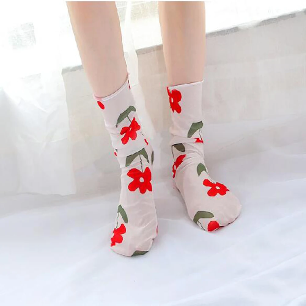Women's Harajuku Breathable Transparent Mesh Small Flower Socks.Lady Net Yarn Fishnet Lace Socks Female Hosiery Sox Women's Harajuku Breathable Transparent Mesh Small Flower Socks.Lady Net Yarn Fishnet Lace Socks Female Hosiery Sox