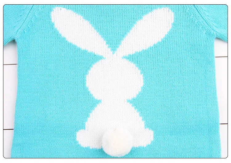 4650126548_1845081559