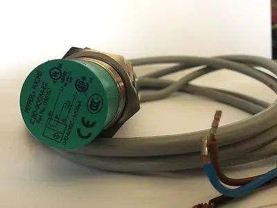 

1PC NEW Pepperl+Fuchs CJ10-30GM-E2 10-60VDC Proximity switch #ZL02